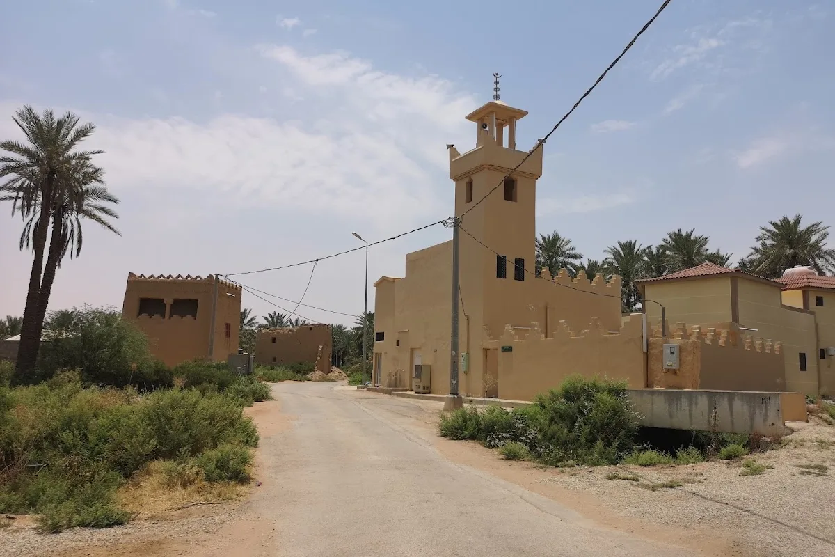Al Midhnab skyline